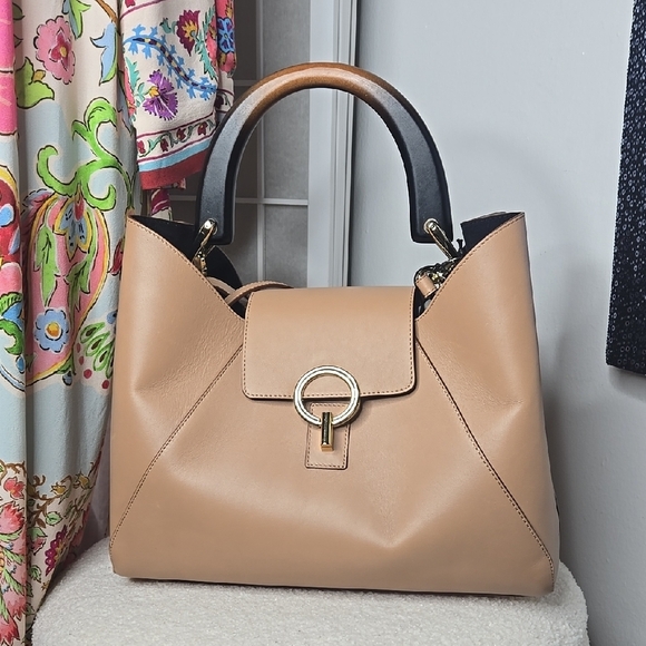 New Claudia Firenze Elegant Tan Leather Handbag - Picture 1 of 8